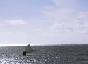Vanikoro - Journal 29 9 - Départ d’une pirogue au large, après le troc